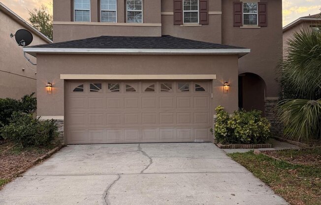 2405 SILVERMOSS DR