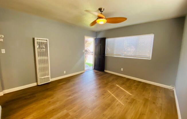 Lovely remodeled 3 bed 1 bath in Pacific Beach !  Minutes from Mission Bay and the beach!