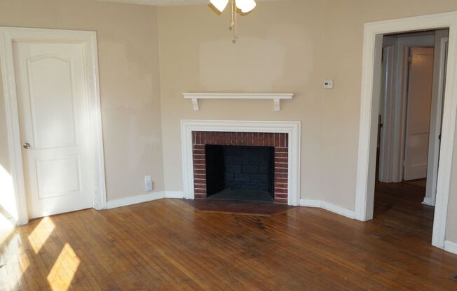 583 Colonial Circle