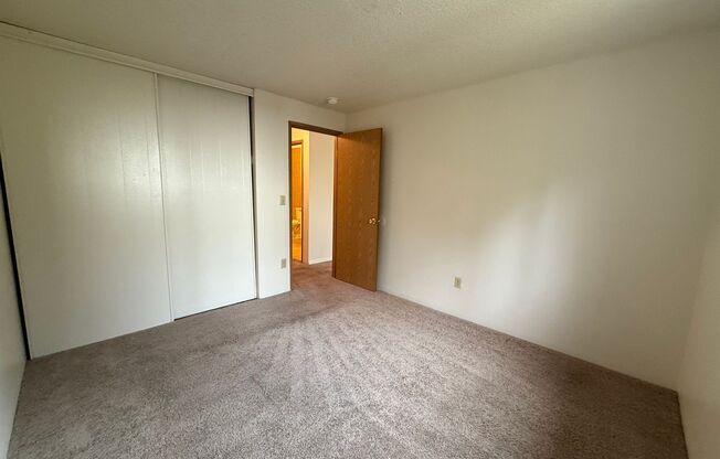 2 beds, 1 bath, 669 sqft, $1,200, Unit 45