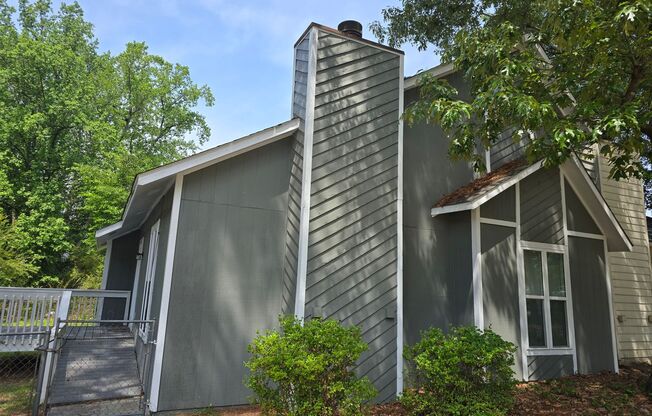 807 Danish Drive ~ Four Seasons