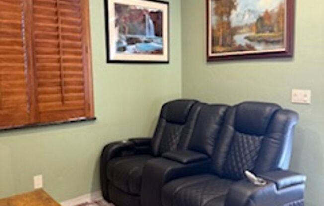 UNIQUE FURNISHED GUEST HOUSE IN NORTHWEST TUCSON