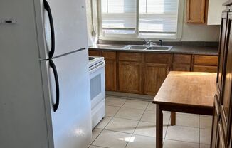 2 beds, 1 bath, $625