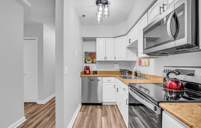 2 beds, 1.5 baths, 1,434 sqft, $2,500, Unit 117