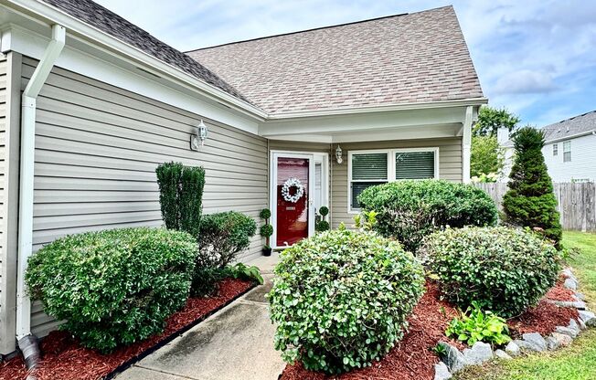 Ready 07-21-25 in Sawyers Mill - Ranch Home w/Loft On Cul-De-Sac! Pet Friendly - Grassfield High School District