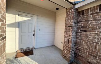 3 beds, 2 baths, $2,220