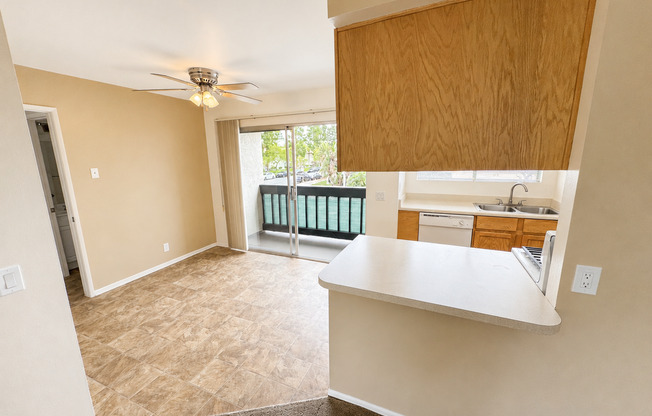 1 bed, 1 bath, 630 sqft, $2,035, Unit 18