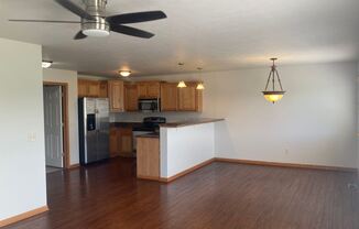 7560 Crystal Ct