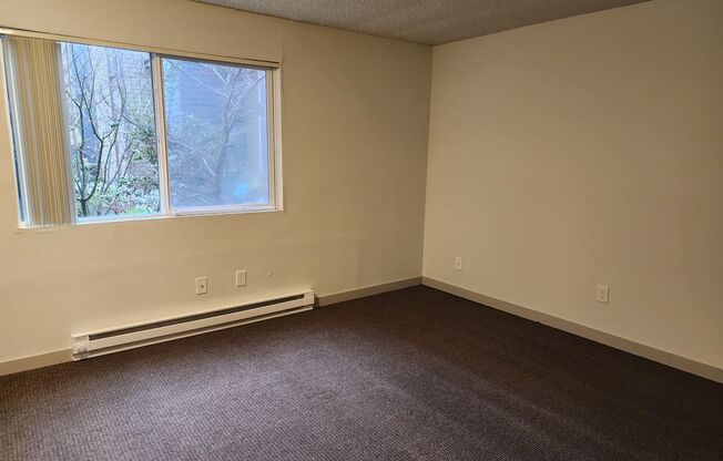 1 bed, 1 bath, 744 sqft, $1,795, Unit 108
