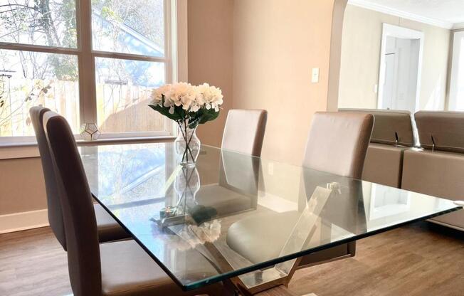 2 beds, 2 baths, 1,240 sqft, $1,950