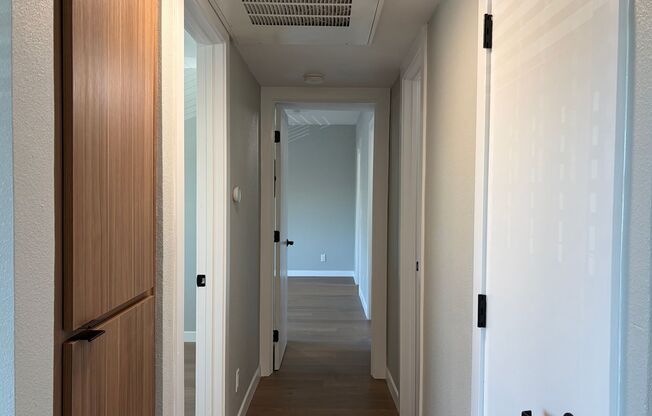 2 beds, 2 baths, 980 sqft, $3,165, Unit 819-16