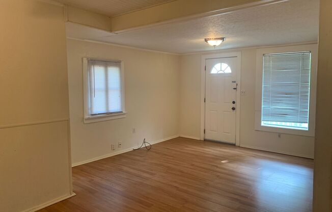 1 bed, 1 bath, $1,295