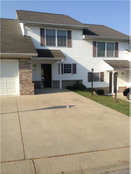 4 beds, 3 baths, 1,635 sqft, $1,500, Unit 1471 West Rockcrest Drive