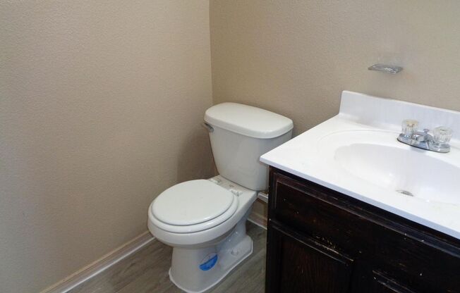 3 beds, 3 baths, $1,595