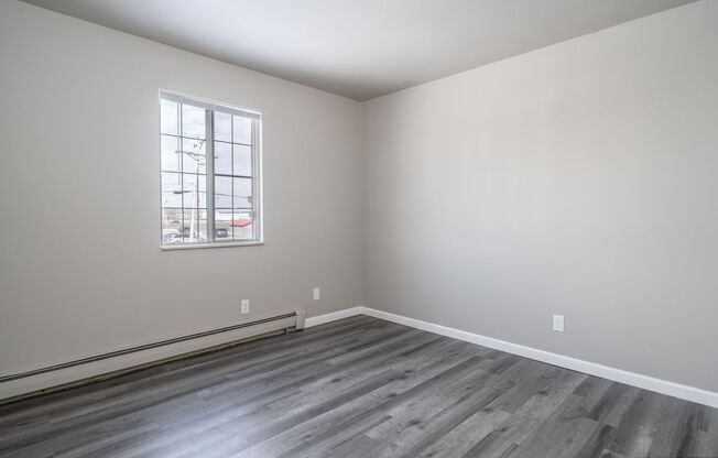 2 beds, 1.5 baths, 925 sqft, $1,249, Unit 3025 - F86