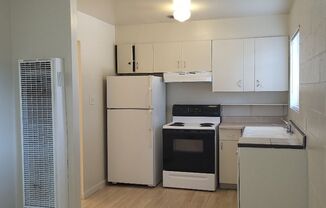 917 Willow St Unit B - Ground Floor 1-Bedroom near Midtown - Available November 1st