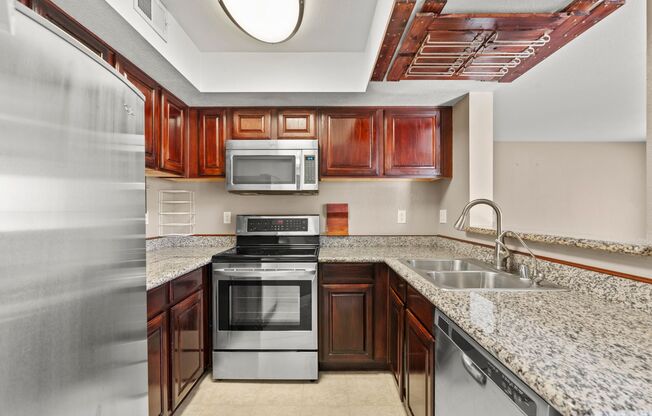 2 beds, 2 baths, $1,150, Unit UNIT # 2107