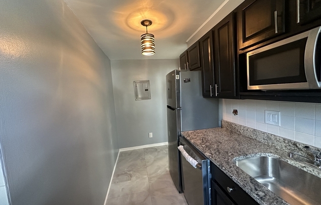 1 bed, 1 bath, 441 sqft, $2,100, Unit 1