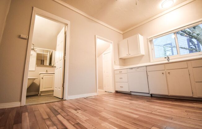 Charming 2 Bedroom House in North Portland