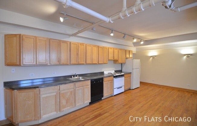 3449 N SHEFFIELD