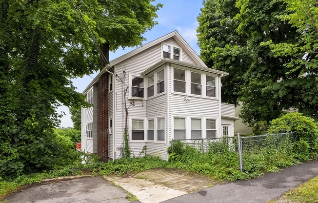 28 30 S CENTRAL AVE