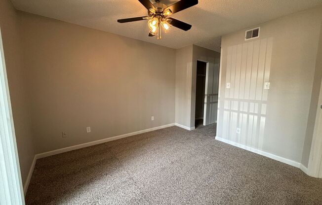 1 bed, 1 bath, 652 sqft, $1,195, Unit #1203