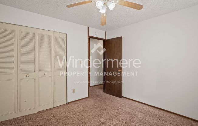 2 beds, 1 bath, $1,000, Unit Unit 03