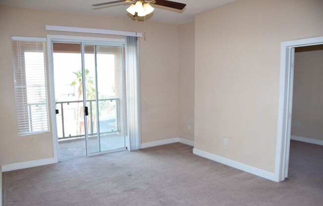 2 beds, 2 baths, $1,600