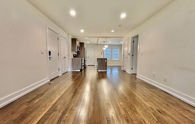 Roanoke Apartments