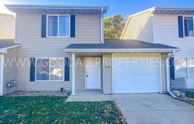 $1000 off Special. Come see this 3 bedroom 1 1/2 bath townhome in Van Meter