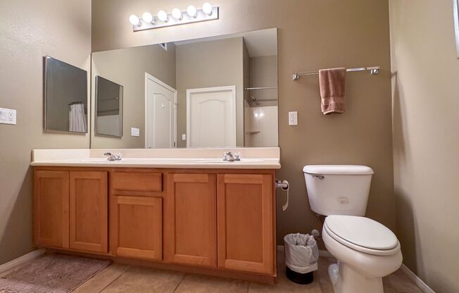 2 beds, 2 baths, 1,070 sqft, $1,400, Unit 8985 S Durango Dr 89113 (FAHW-py-gy-SW)