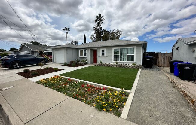 5BD/2BA with a Private Yard!