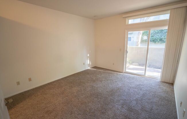 1 bed, 1 bath, $2,100, Unit # 163