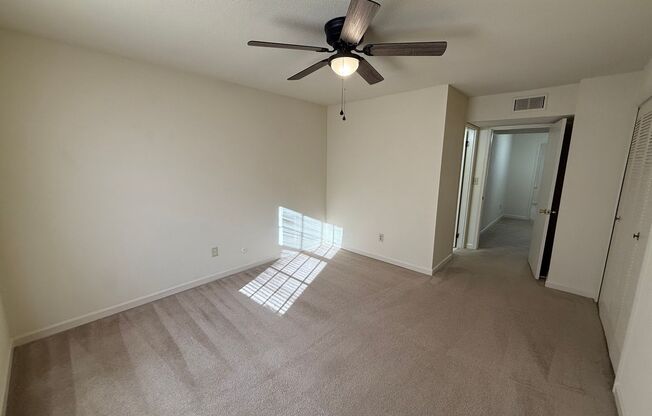 2 beds, 1 bath, 1,100 sqft, $1,325, Unit 412-3