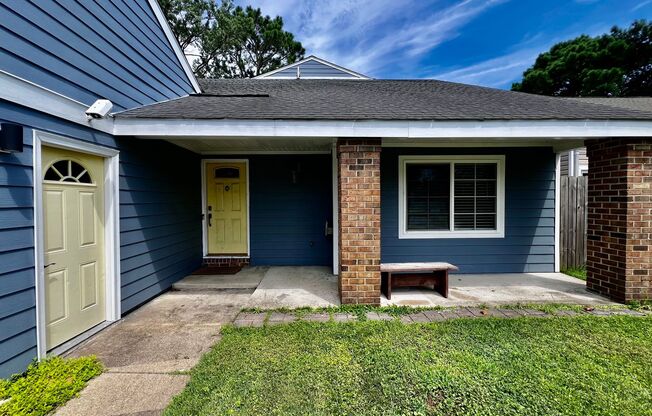 Charming single family home on peaceful canal