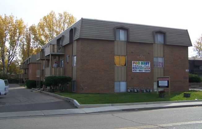 1126 26 AVE