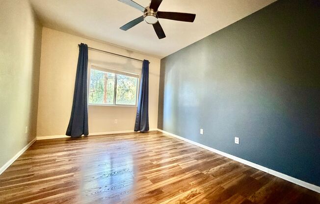 2 beds, 2 baths, $1,300, Unit # 2024