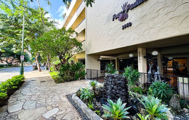 1 bed, 1 bath, $2,750