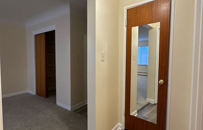 1 bed, 1 bath, 628 sqft, $1,250, Unit 102