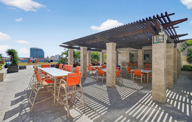 1 bed, 1 bath, 755 sqft, $2,550, Unit #426