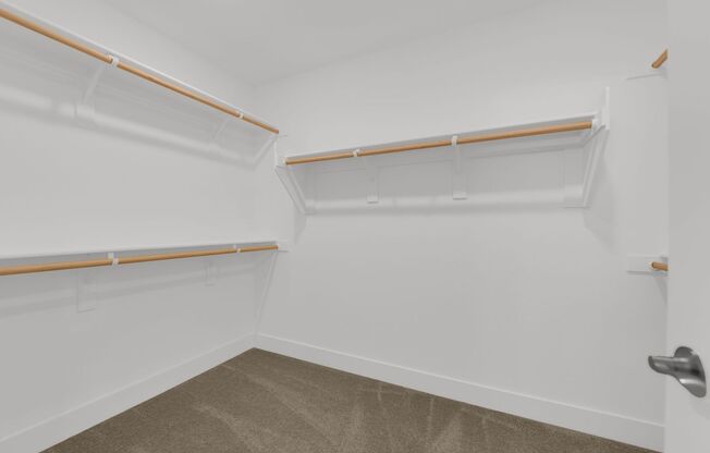 4 beds, 2.5 baths, $2,450