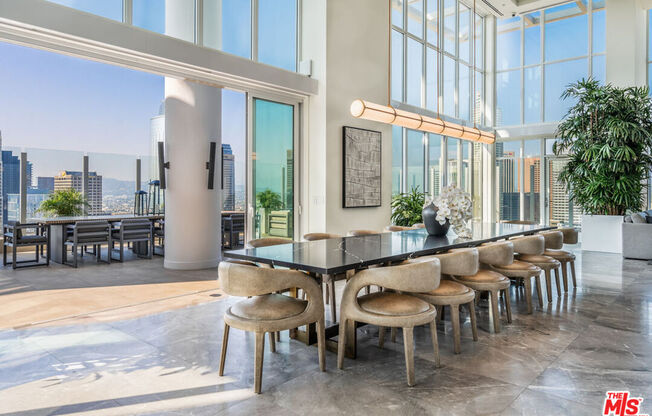 6 beds, 9.5 baths, 19,313 sqft, $80,000, Unit PH