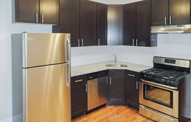 2 beds, 1 bath, 1,125 sqft, $2,995, Unit 3639-2