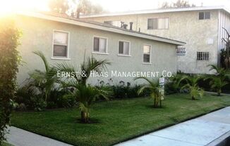4510 1/2 N LAKEWOOD BLVD