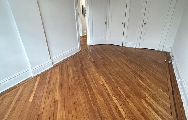 1 bed, 1 bath, 480 sqft, $1,800, Unit B07