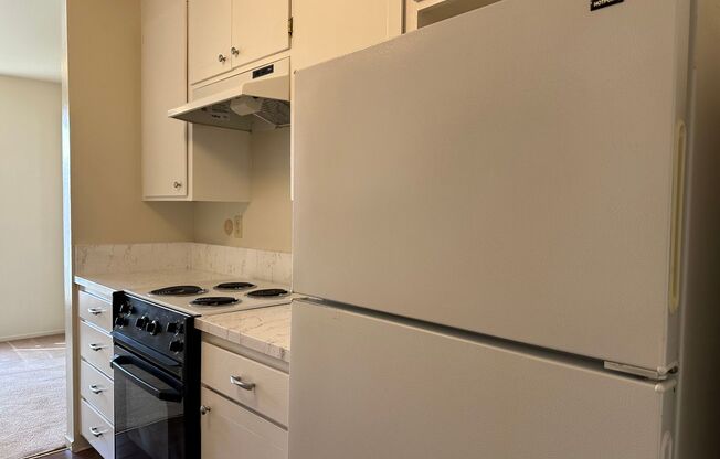 983 Ponderosa Avenue