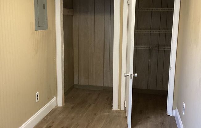 Breezeswept Apartments