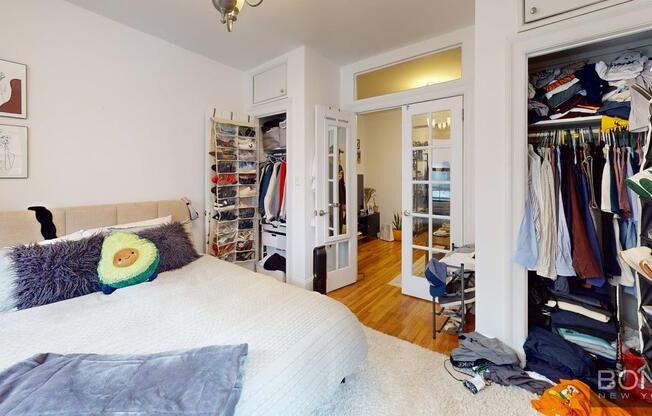 1 bed, 1 bath, $5,495, Unit 2B