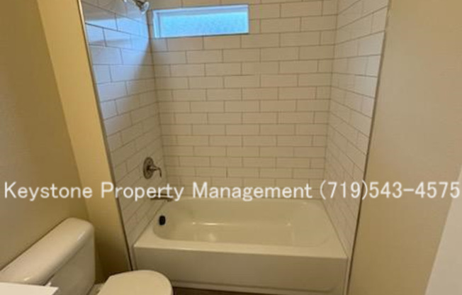 2 beds, 1 bath, $1,250