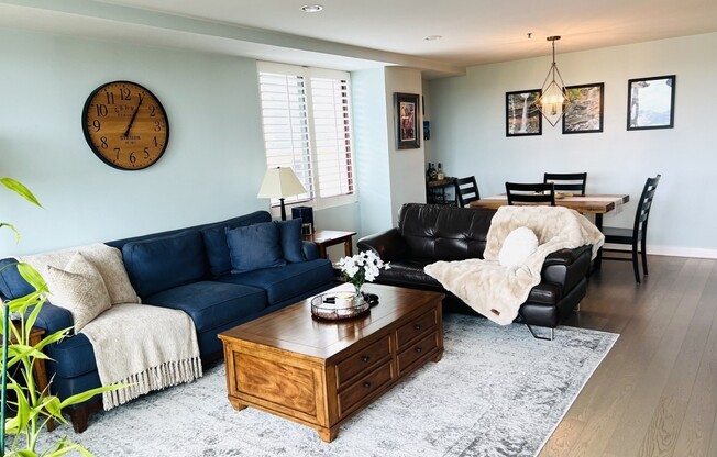 1 bed, 1 bath, 857 sqft, $3,400, Unit 5-5S